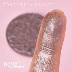 Forgotten Bronze single eyeshadow